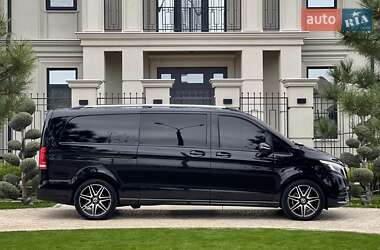 Мінівен Mercedes-Benz V-Class 2022 в 