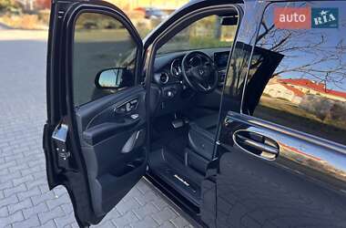 Мінівен Mercedes-Benz V-Class 2022 в 