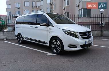 Мінівен Mercedes-Benz V-Class 2015 в Одесі