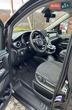 Минивэн Mercedes-Benz V-Class 2016 в 
