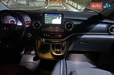 Минивэн Mercedes-Benz V-Class 2016 в 
