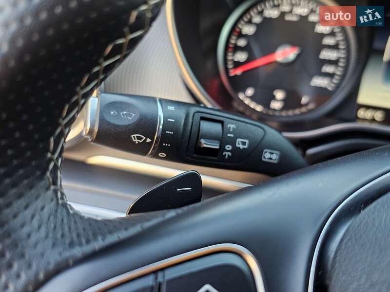 Мінівен Mercedes-Benz V-Class 2016 в Києві