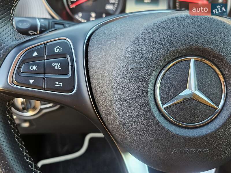 Мінівен Mercedes-Benz V-Class 2016 в Києві