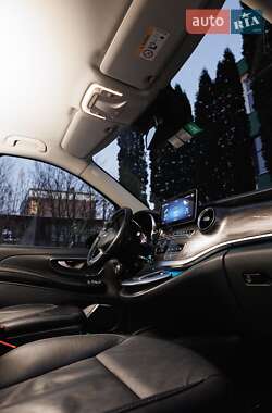 Мінівен Mercedes-Benz V-Class 2021 в 