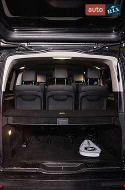 Мінівен Mercedes-Benz V-Class 2021 в 