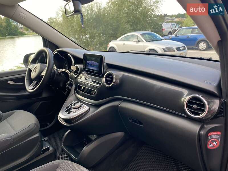 Мінівен Mercedes-Benz V-Class 2017 в Івано-Франківську
