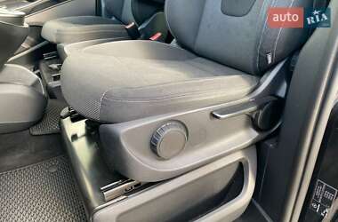 Минивэн Mercedes-Benz V-Class 2017 в 