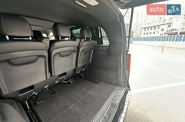 Минивэн Mercedes-Benz V-Class 2022 в 