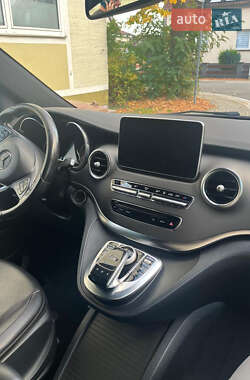 Мінівен Mercedes-Benz V-Class 2014 в 