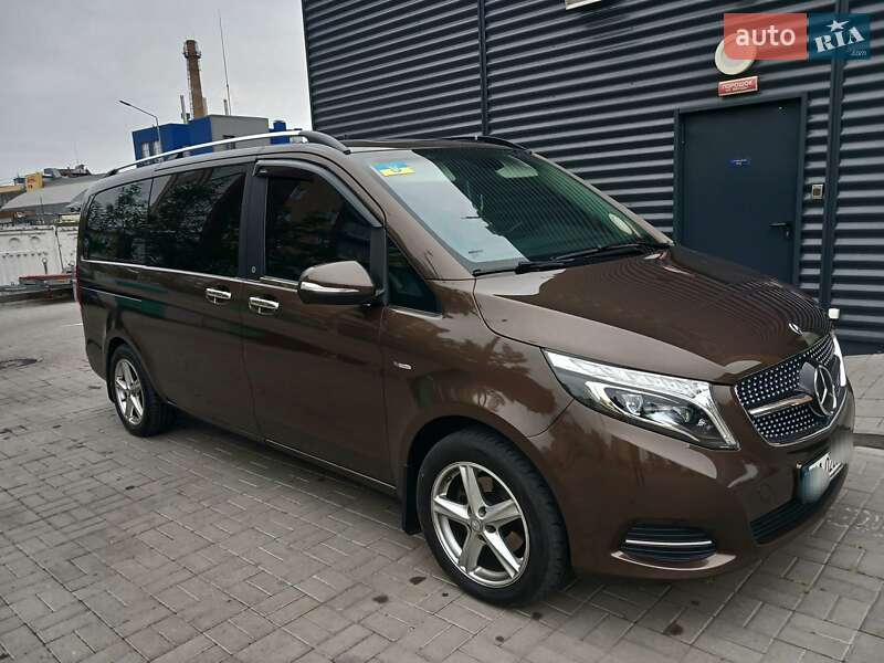 Mercedes-Benz V-Class 2015