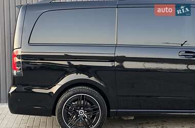 Мінівен Mercedes-Benz V-Class 2024 в 