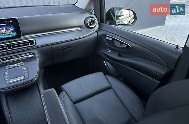 Мінівен Mercedes-Benz V-Class 2024 в 