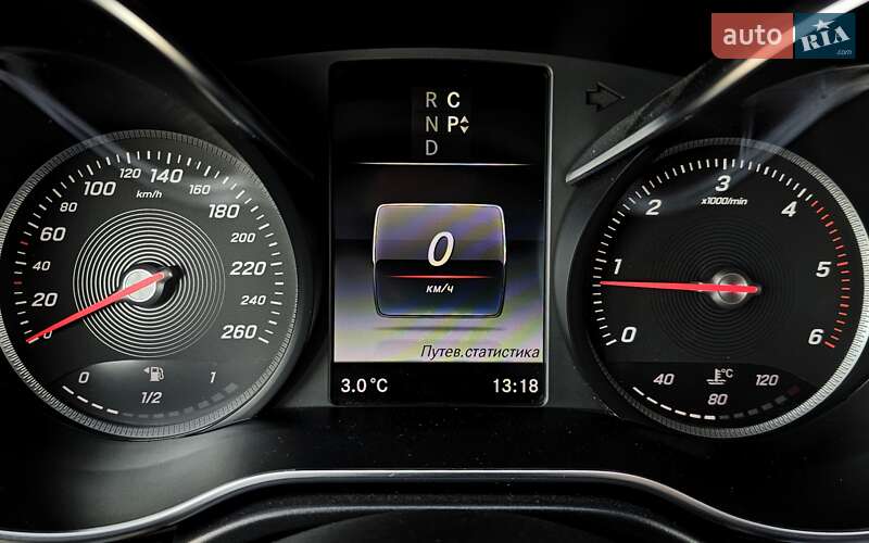 Минивэн Mercedes-Benz V-Class 2016 в Киеве