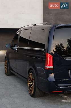 Минивэн Mercedes-Benz V-Class 2020 в 
