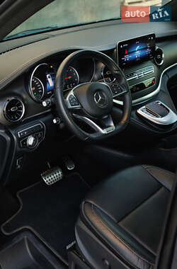 Минивэн Mercedes-Benz V-Class 2020 в 