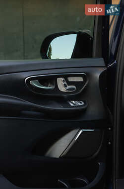 Минивэн Mercedes-Benz V-Class 2020 в 