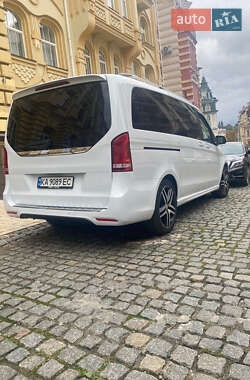 Минивэн Mercedes-Benz V-Class 2017 в 