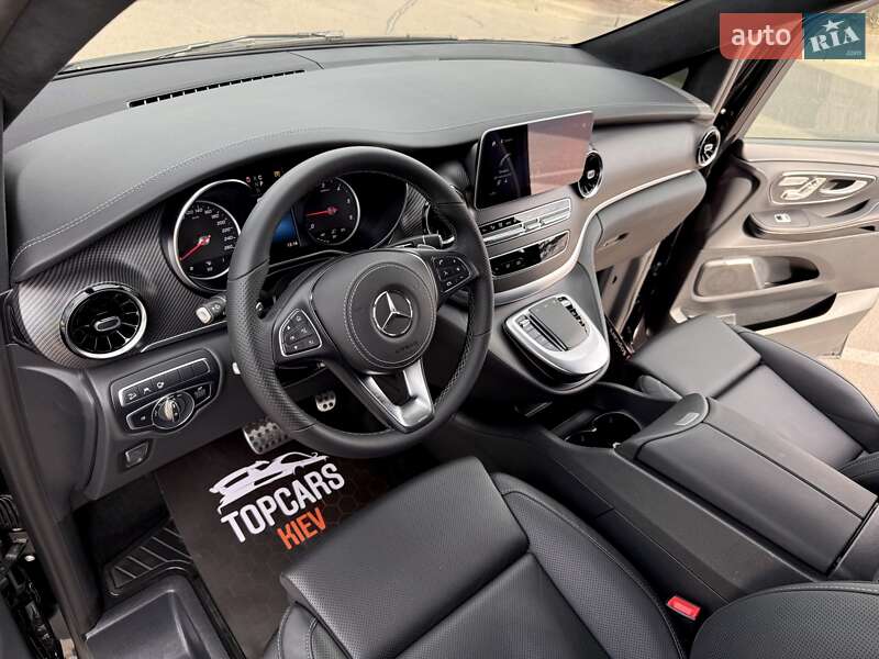 Минивэн Mercedes-Benz V-Class 2022 в Киеве