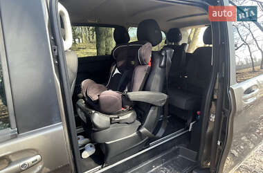 Минивэн Mercedes-Benz V-Class 2016 в 