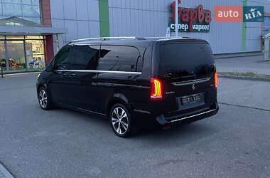 Мінівен Mercedes-Benz V-Class 2016 в 
