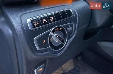 Мінівен Mercedes-Benz V-Class 2016 в 