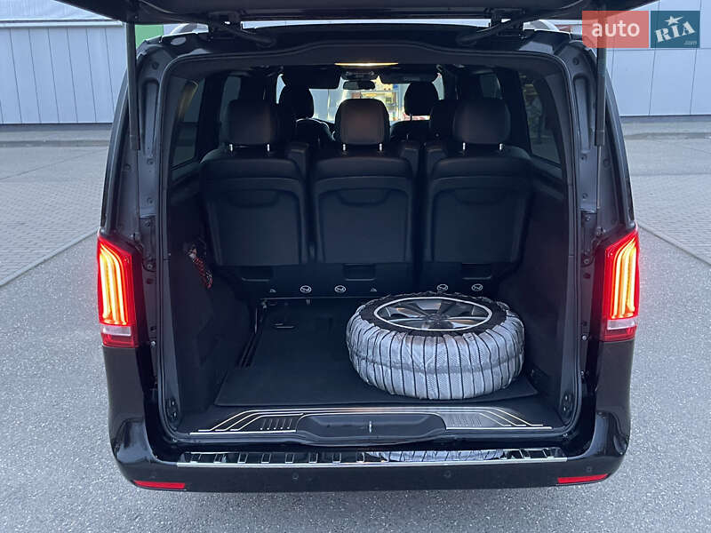 Минивэн Mercedes-Benz V-Class 2016 в Виноградове