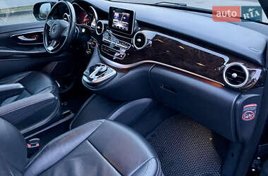 Мінівен Mercedes-Benz V-Class 2016 в 