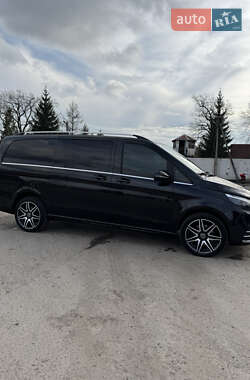 Минивэн Mercedes-Benz V-Class 2018 в 