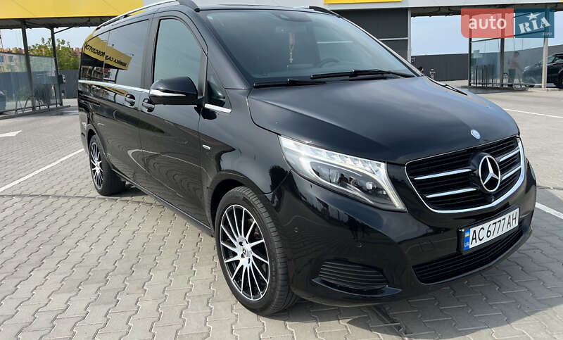 Минивэн Mercedes-Benz V-Class 2014 в Луцке фото 2 Минивэн Mercedes-Benz V-Class 2014 в Луцке