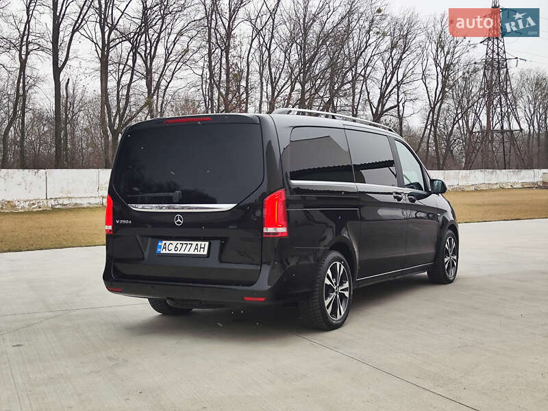 Минивэн Mercedes-Benz V-Class 2014 в Луцке фото 13 Минивэн Mercedes-Benz V-Class 2014 в Луцке