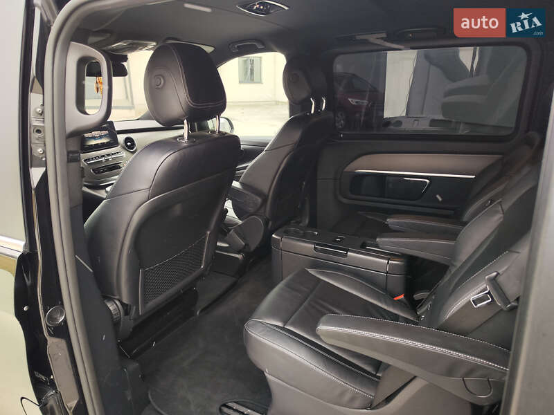 Минивэн Mercedes-Benz V-Class 2014 в Луцке фото 23 Минивэн Mercedes-Benz V-Class 2014 в Луцке