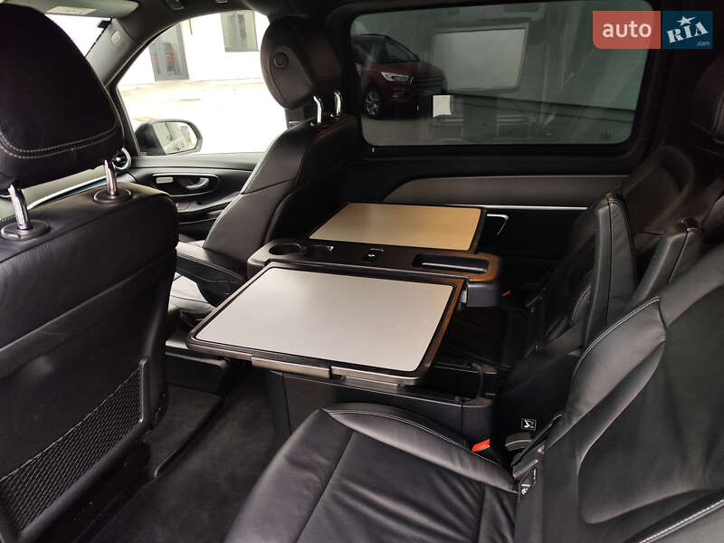 Минивэн Mercedes-Benz V-Class 2014 в Луцке фото 27 Минивэн Mercedes-Benz V-Class 2014 в Луцке