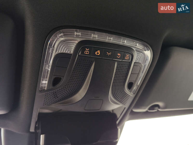 Минивэн Mercedes-Benz V-Class 2014 в Луцке фото 54 Минивэн Mercedes-Benz V-Class 2014 в Луцке