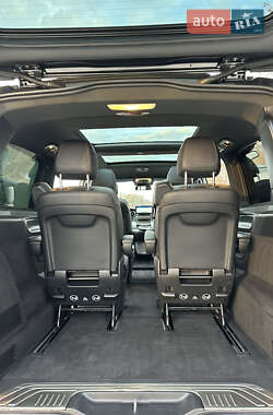 Минивэн Mercedes-Benz V-Class 2021 в 