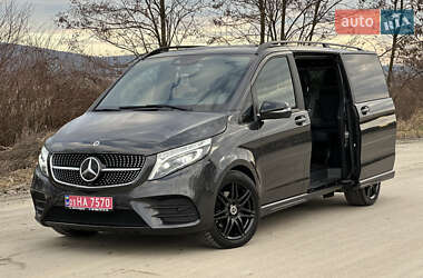 Минивэн Mercedes-Benz V-Class 2021 в 
