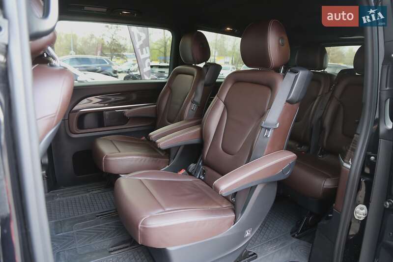 Минивэн Mercedes-Benz V-Class 2015 в Киеве