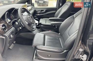 Минивэн Mercedes-Benz V-Class 2023 в 