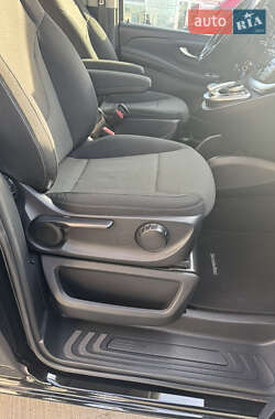 Минивэн Mercedes-Benz V-Class 2018 в 
