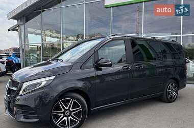 Минивэн Mercedes-Benz V-Class 2021 в 