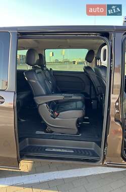 Минивэн Mercedes-Benz V-Class 2018 в 