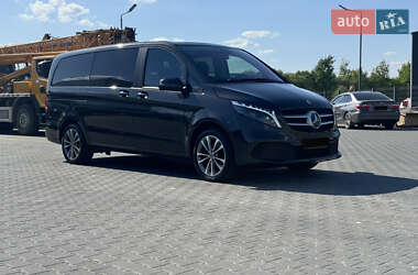 Мінівен Mercedes-Benz V-Class 2023 в 