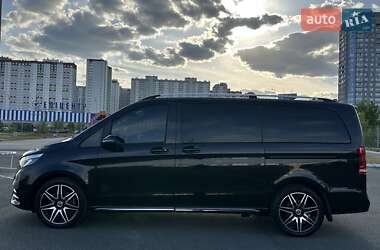 Мінівен Mercedes-Benz V-Class 2022 в 