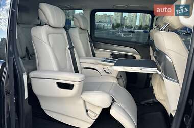 Мінівен Mercedes-Benz V-Class 2022 в 