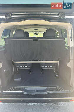 Минивэн Mercedes-Benz V-Class 2020 в 