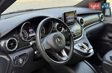 Минивэн Mercedes-Benz V-Class 2016 в 