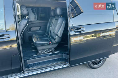 Минивэн Mercedes-Benz V-Class 2015 в 