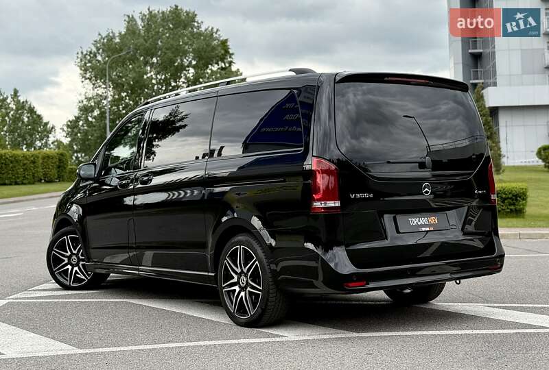 Минивэн Mercedes-Benz V-Class 2022 в Киеве