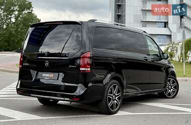 Мінівен Mercedes-Benz V-Class 2022 в 