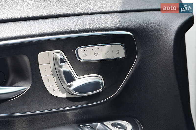 Мінівен Mercedes-Benz V-Class 2015 в Луцьку