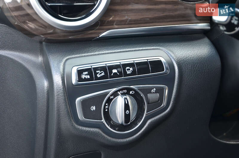 Мінівен Mercedes-Benz V-Class 2015 в Луцьку